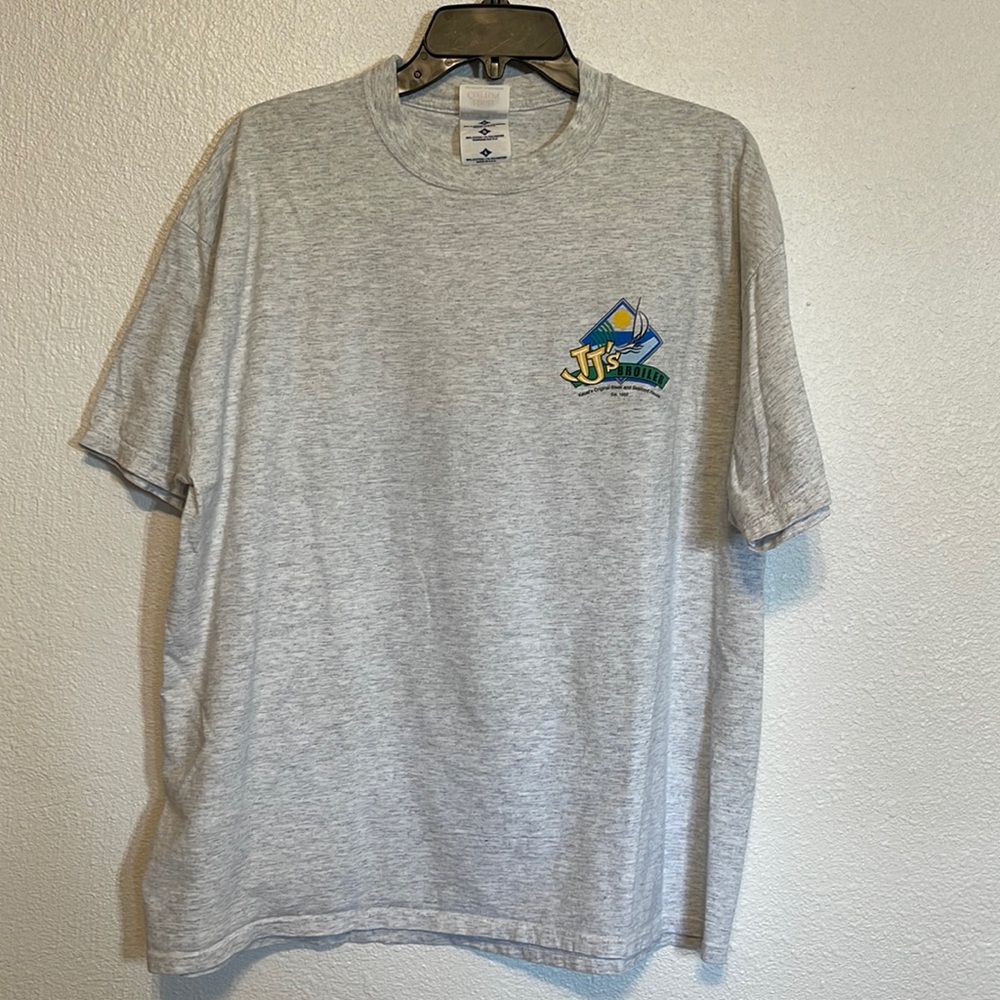 Kauai Hawaii T-shirt L JJs Broiler Sailboat Sun Gray Shirt Restaurant Large